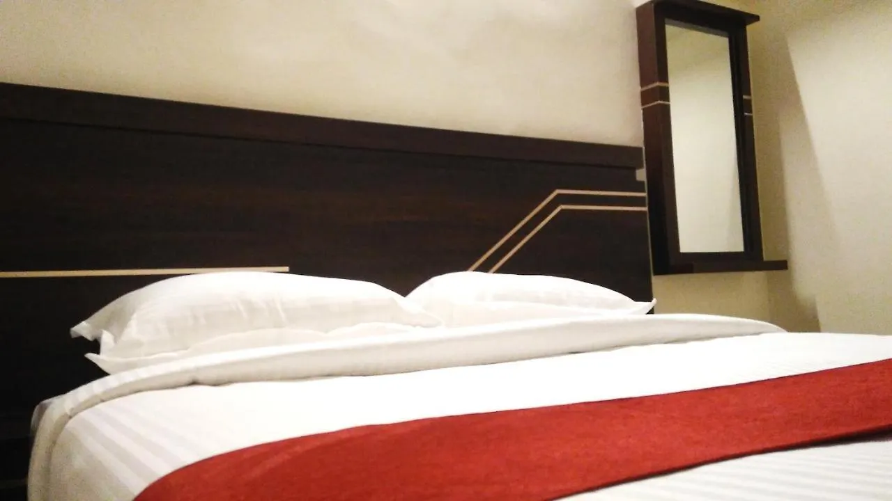 Leeland Munnar Bed & Breakfast India