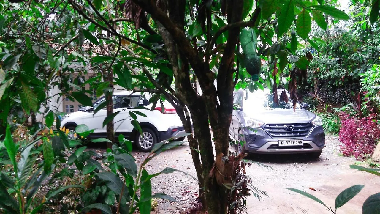 Leeland Munnar Bed & Breakfast